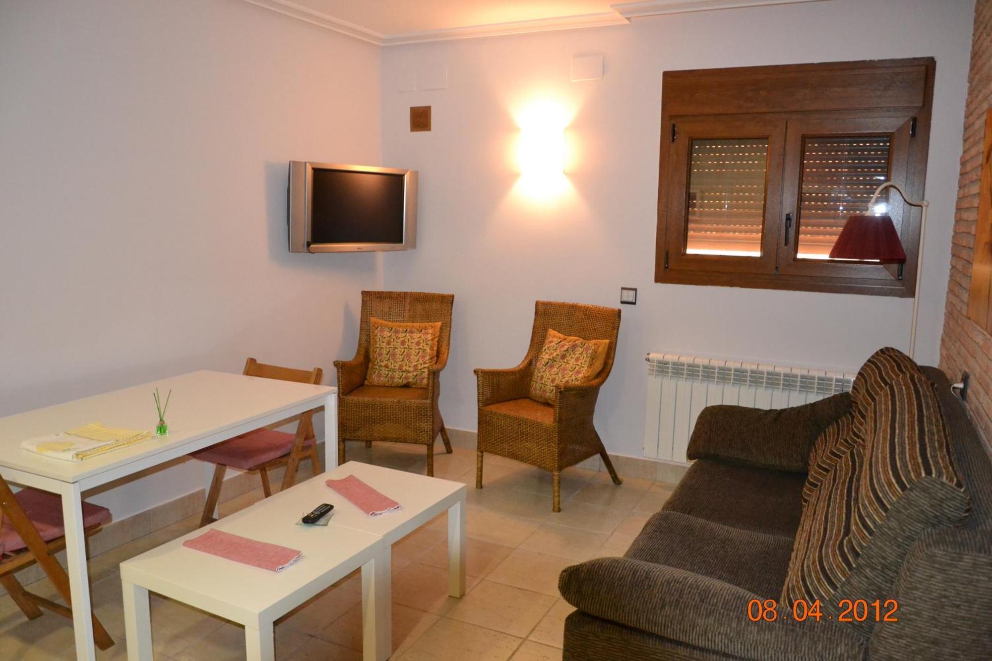 Apartamentos Rurales Natura Torrejon el Rubio Exterior photo