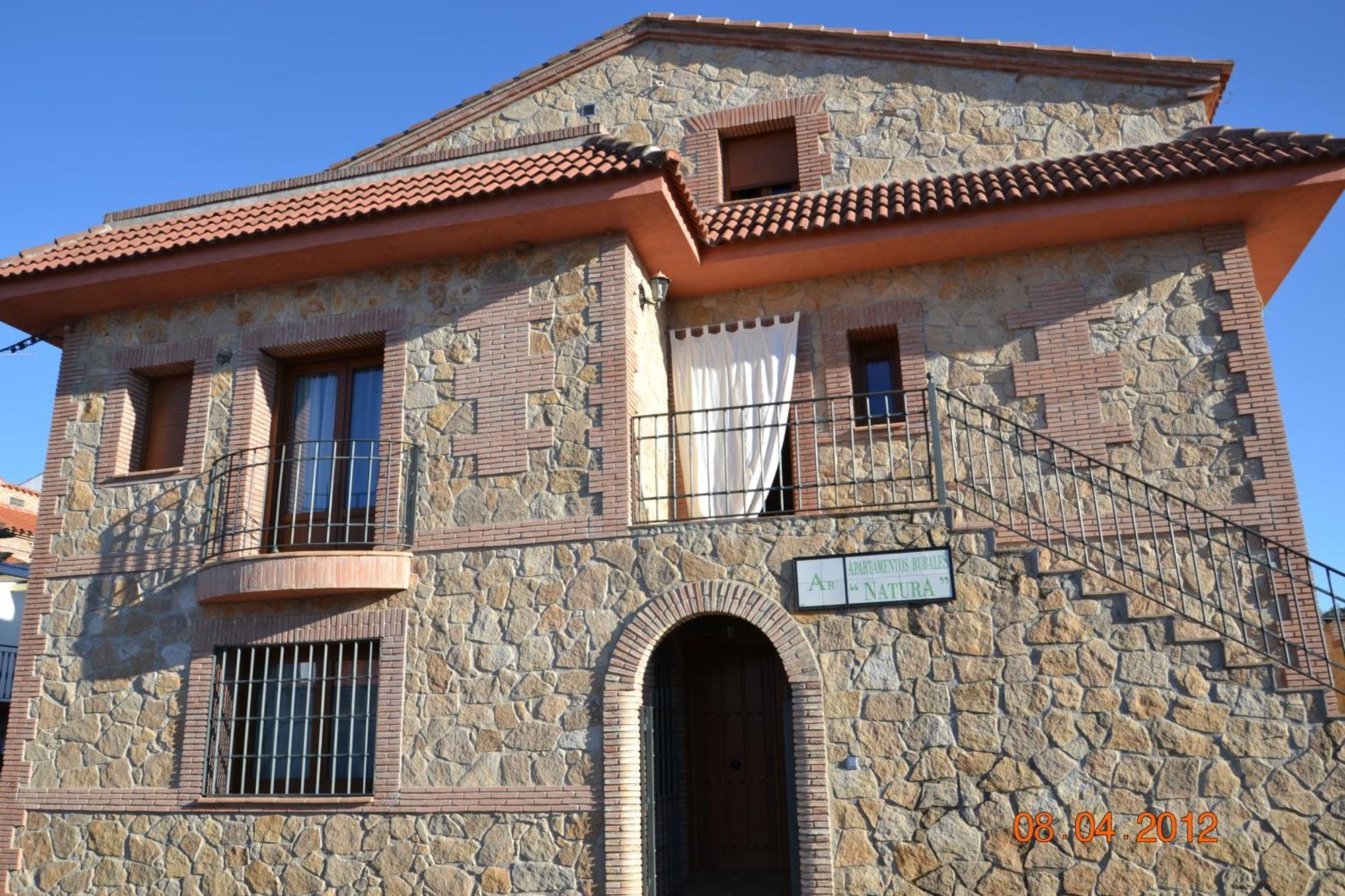 Apartamentos Rurales Natura Torrejon el Rubio Exterior photo
